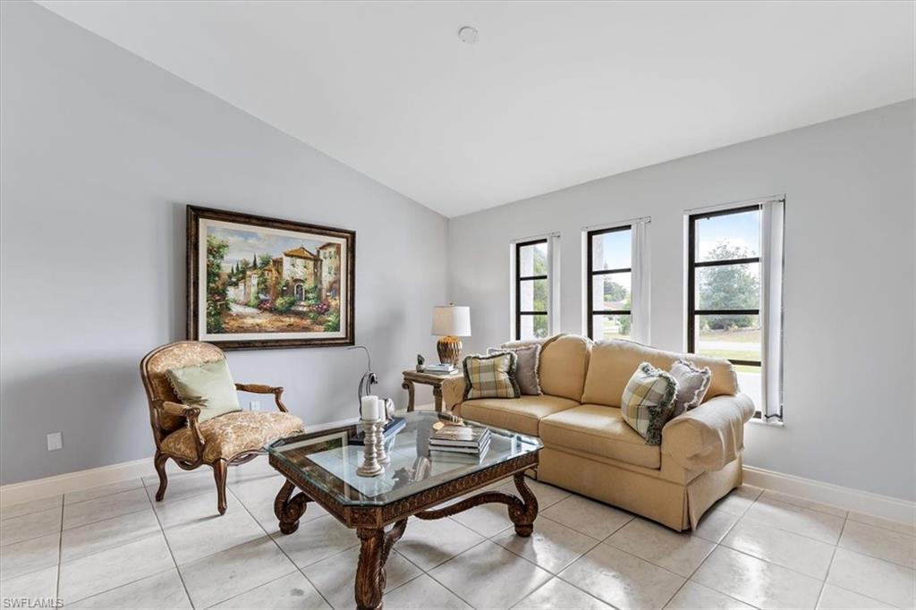 GOLDEN GATE CITY - Residential