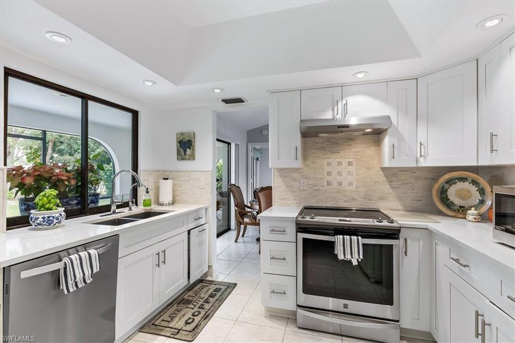 GOLDEN GATE CITY - Residential
