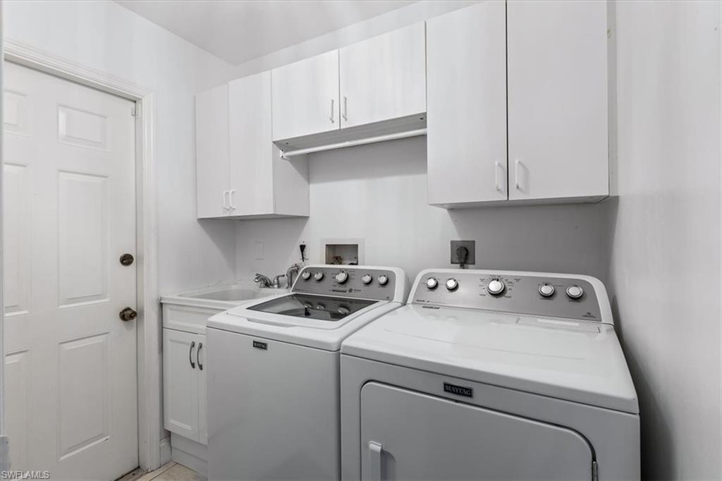 GOLDEN GATE CITY - Residential