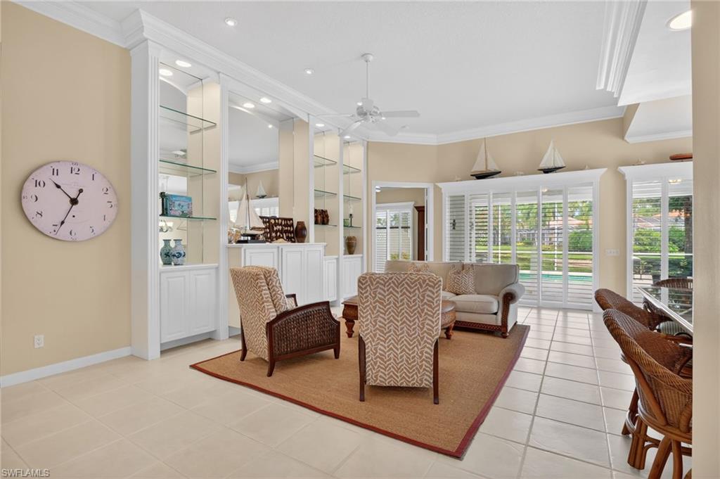 ISLAND WALK - Residential