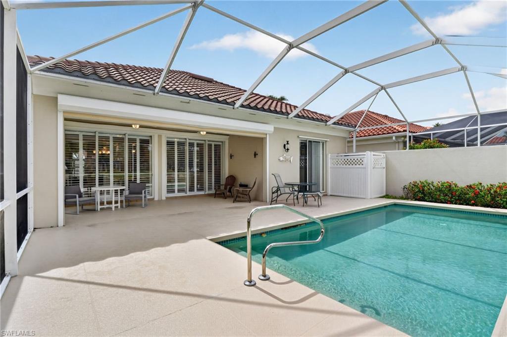 ISLAND WALK - Residential