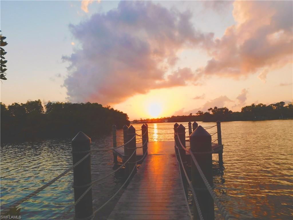 CALUSA WOODS - Residential