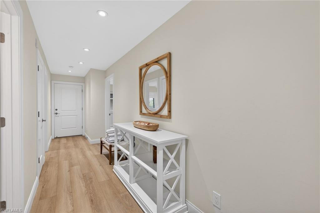 KINGS CROWN - Residential