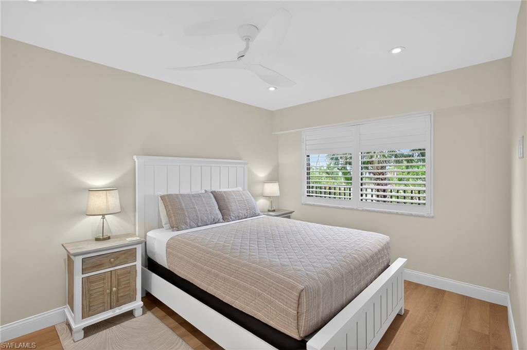 KINGS CROWN - Residential