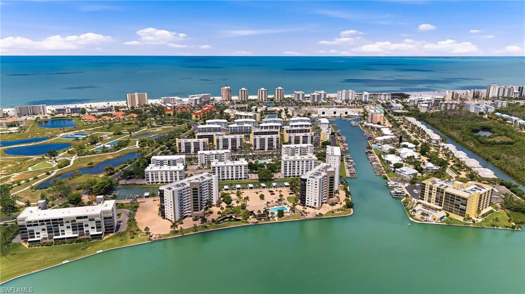 HIBISCUS POINTE - Residential