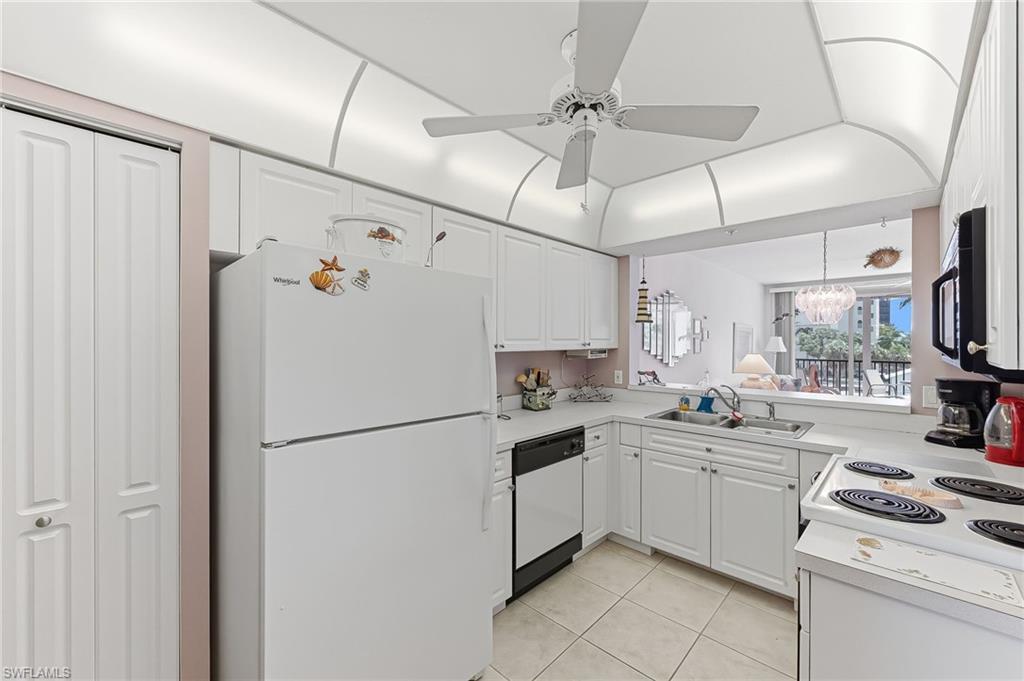 HIBISCUS POINTE - Residential