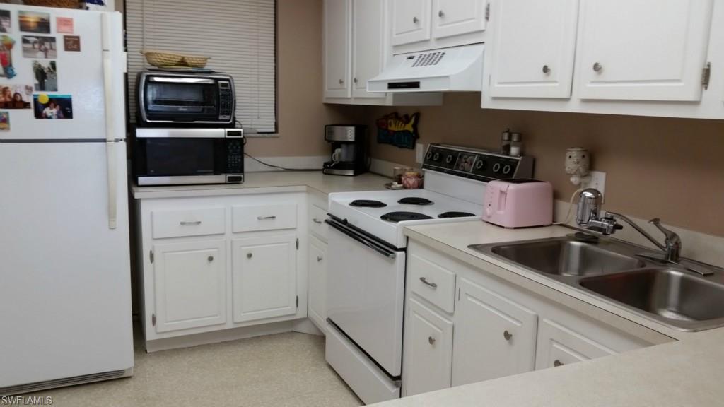 RIVER TOWERS CONDO - Residential
