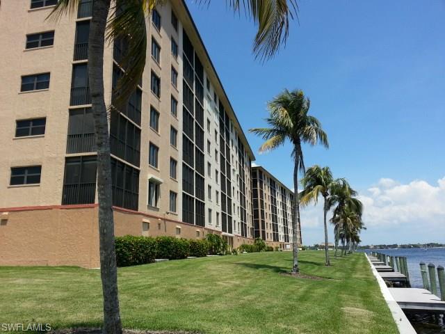 RIVER TOWERS CONDO - Residential