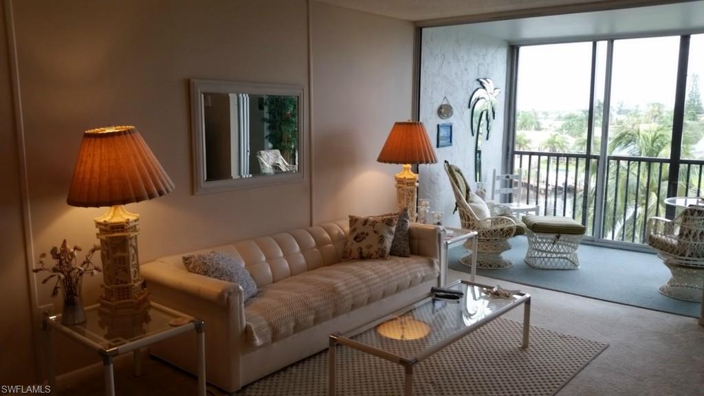 RIVER TOWERS CONDO - Residential