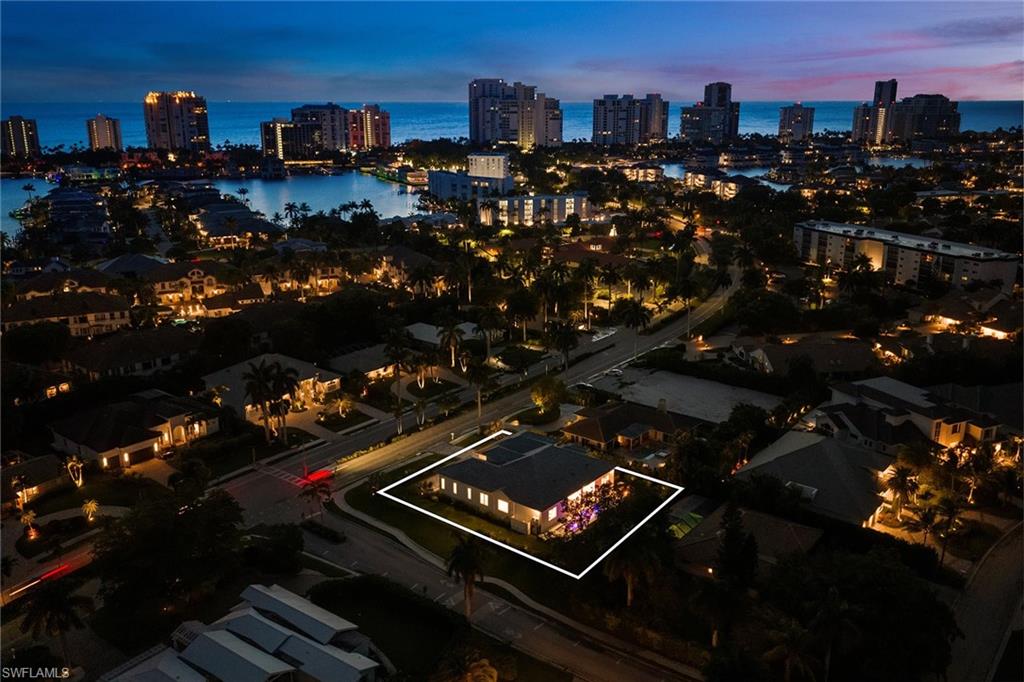 PARK SHORE - Residential