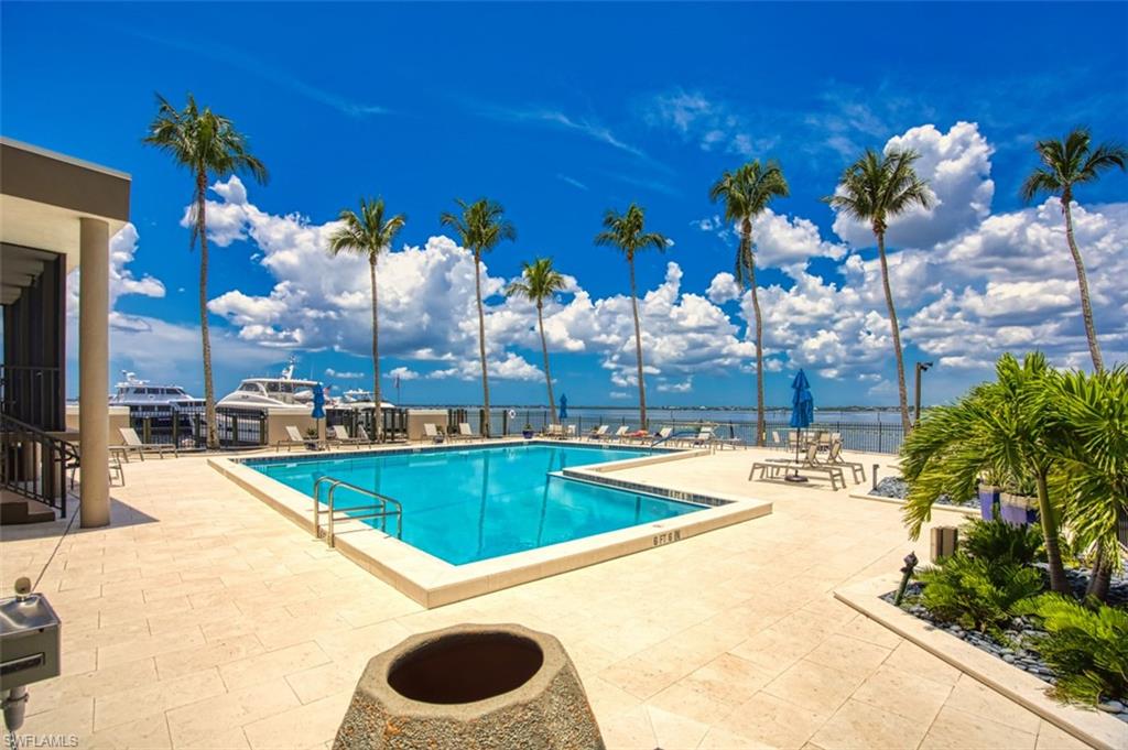 POINTE ROYALE - Residential