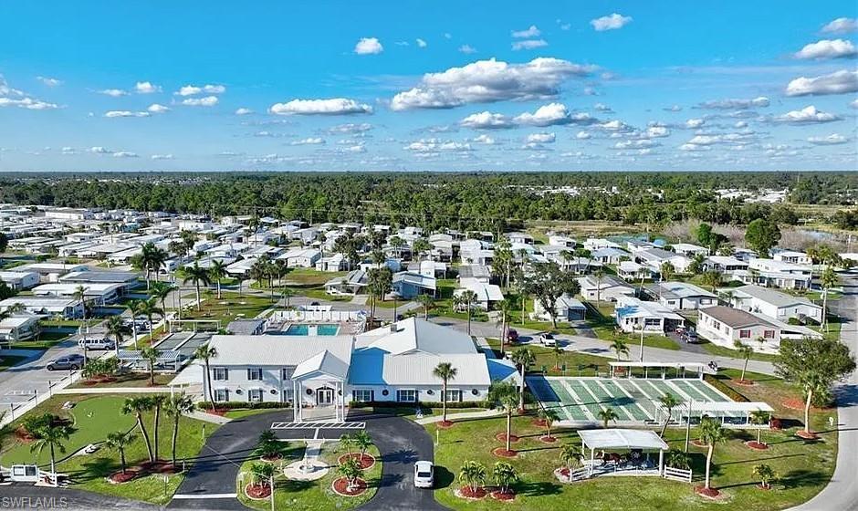 CARRIAGE VILLAGE - Land