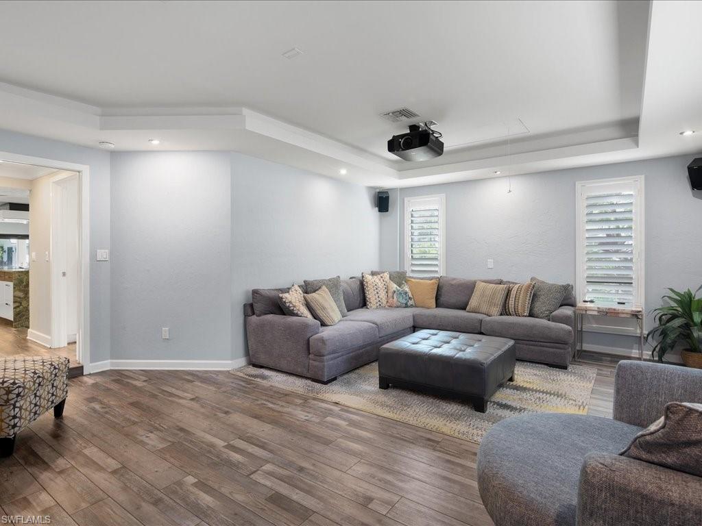 LOGAN WOODS - Residential