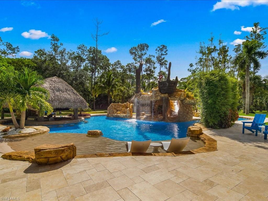 LOGAN WOODS - Residential