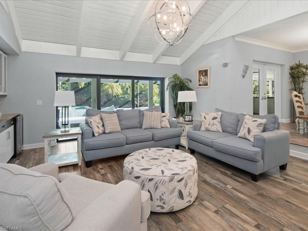 LOGAN WOODS - Residential