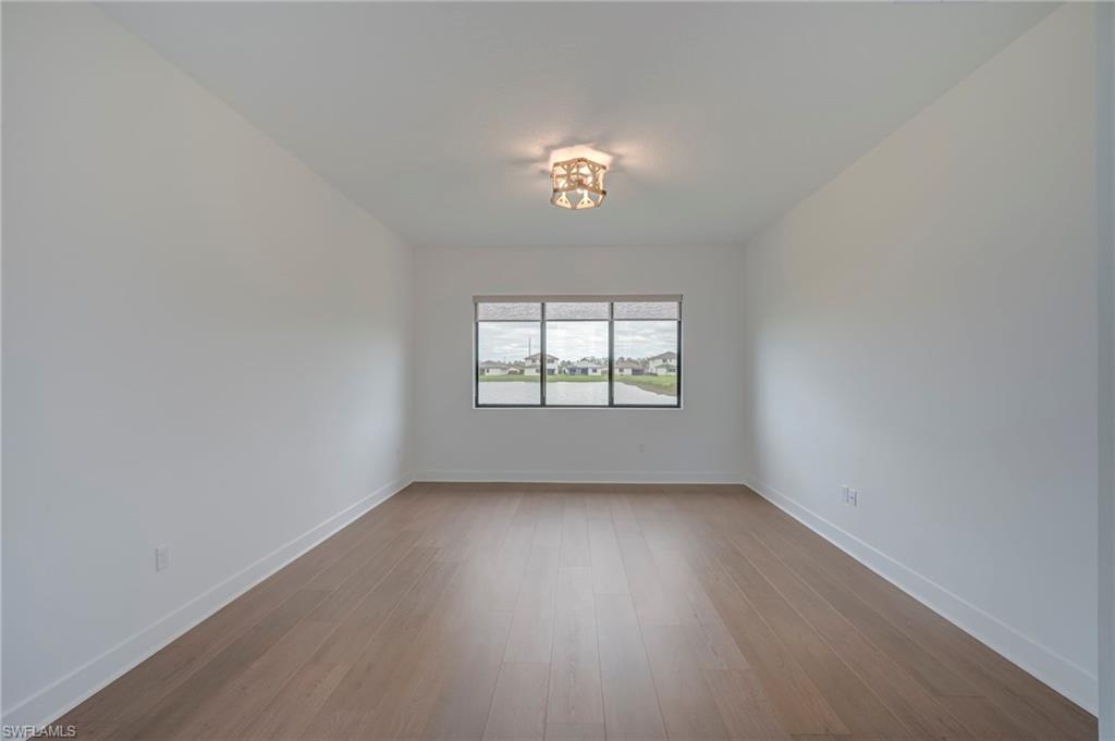 MAPLE RIDGE - Residential