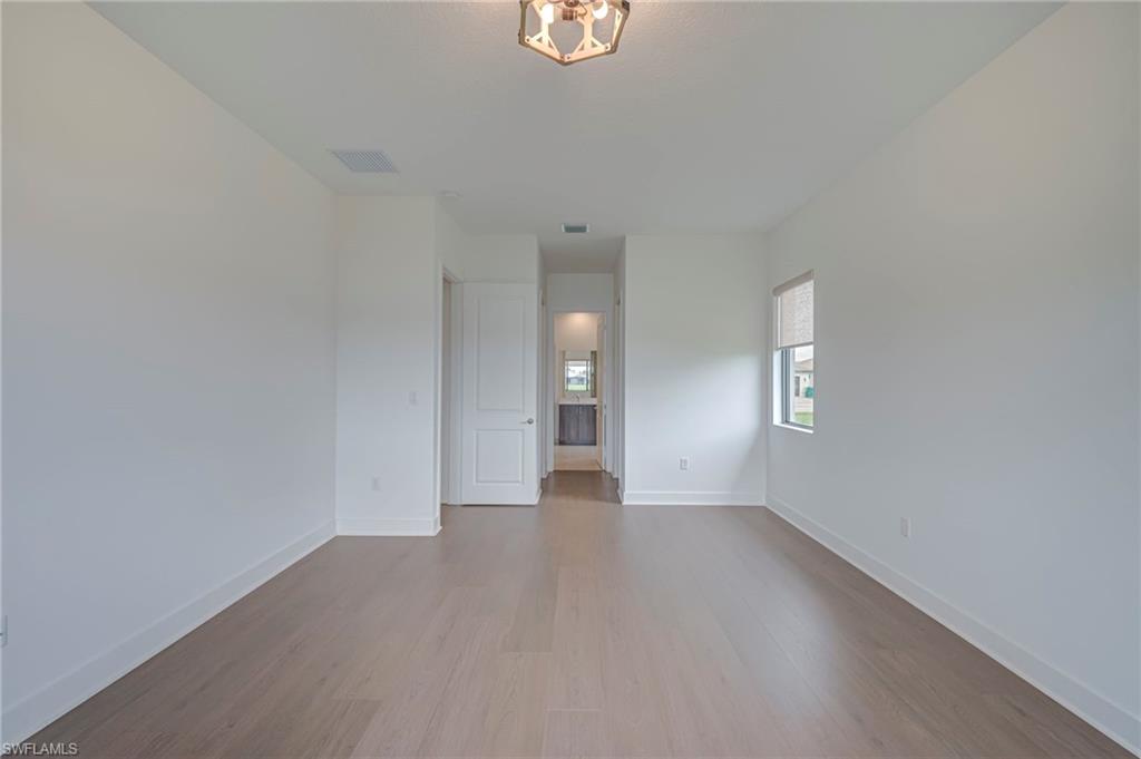 MAPLE RIDGE - Residential