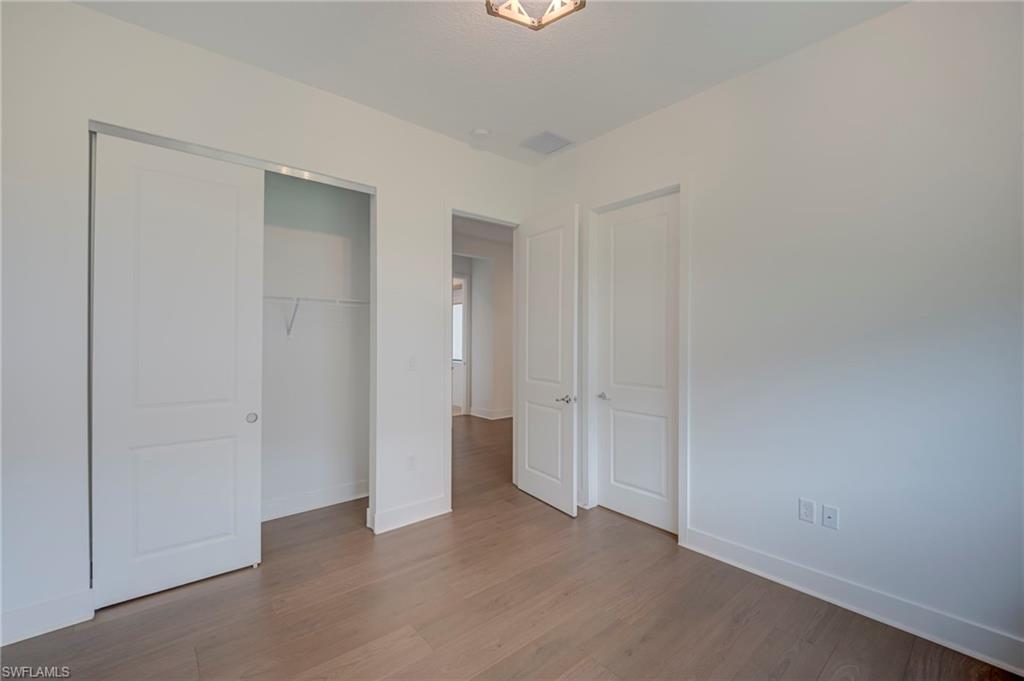 MAPLE RIDGE - Residential