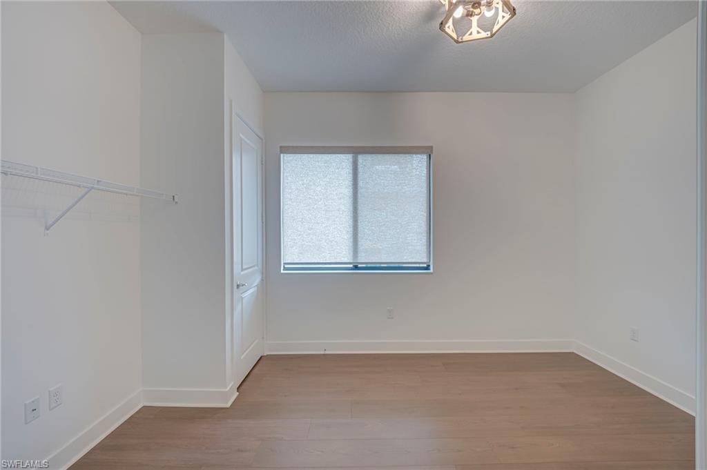 MAPLE RIDGE - Residential