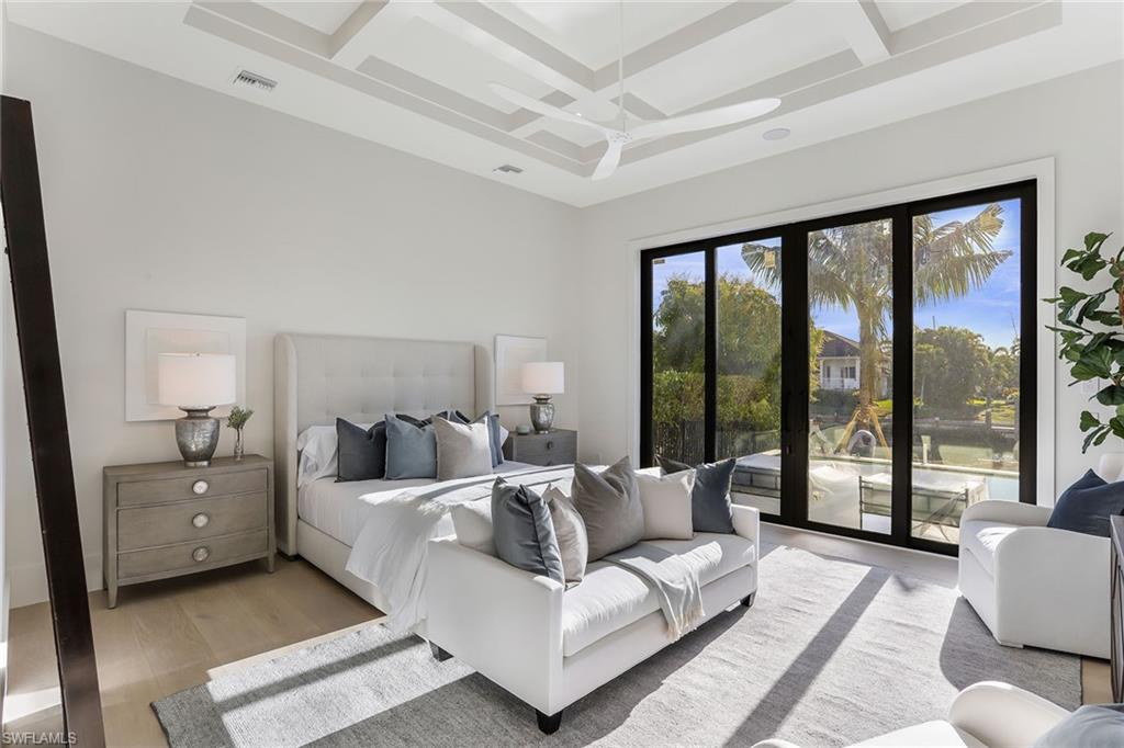 MARCO BEACH - Residential