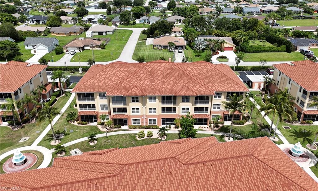VAN LOON COMMONS - Residential