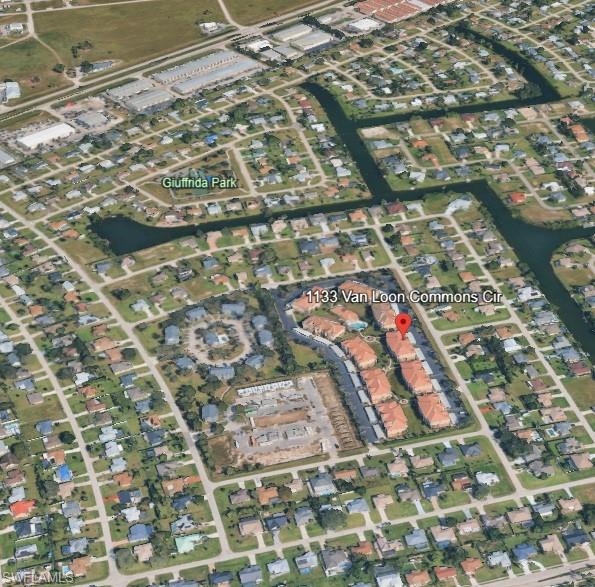 VAN LOON COMMONS - Residential