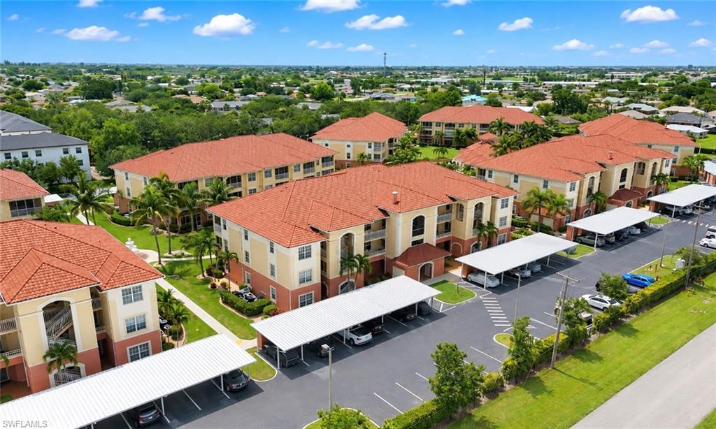VAN LOON COMMONS - Residential