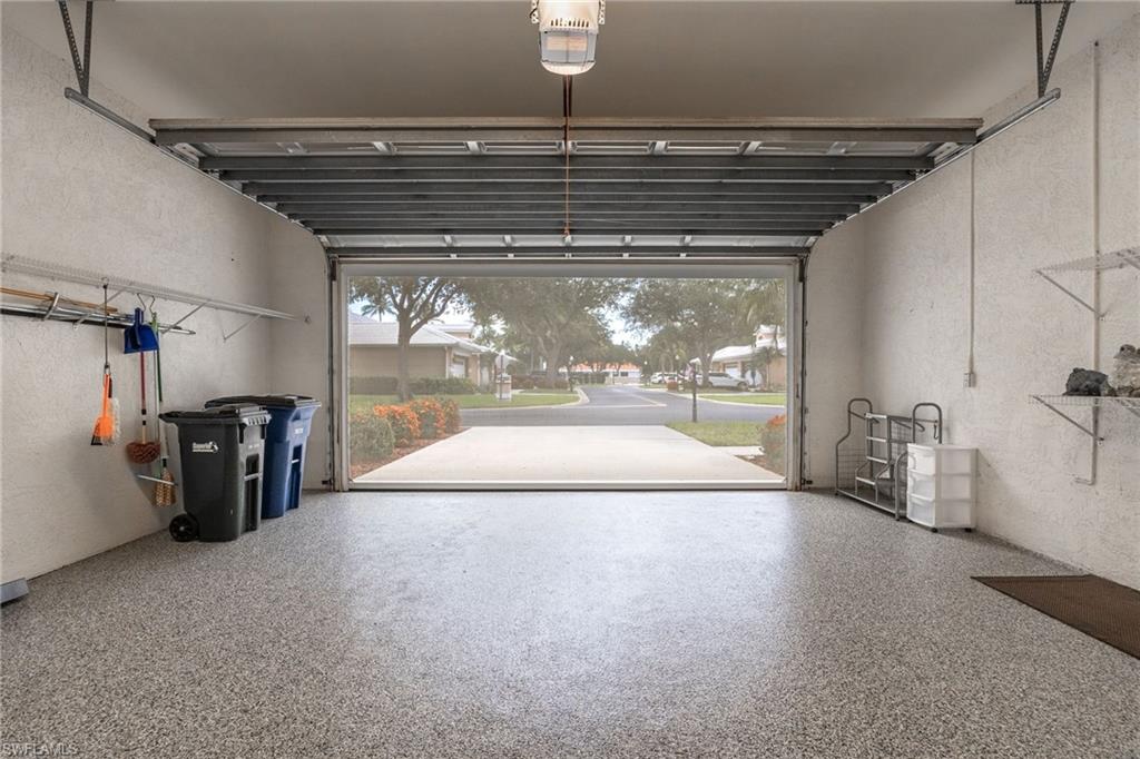 CYPRESS LAKE COUNTRY CLUB - Residential