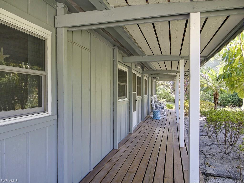 SANIBEL SHORES - Residential