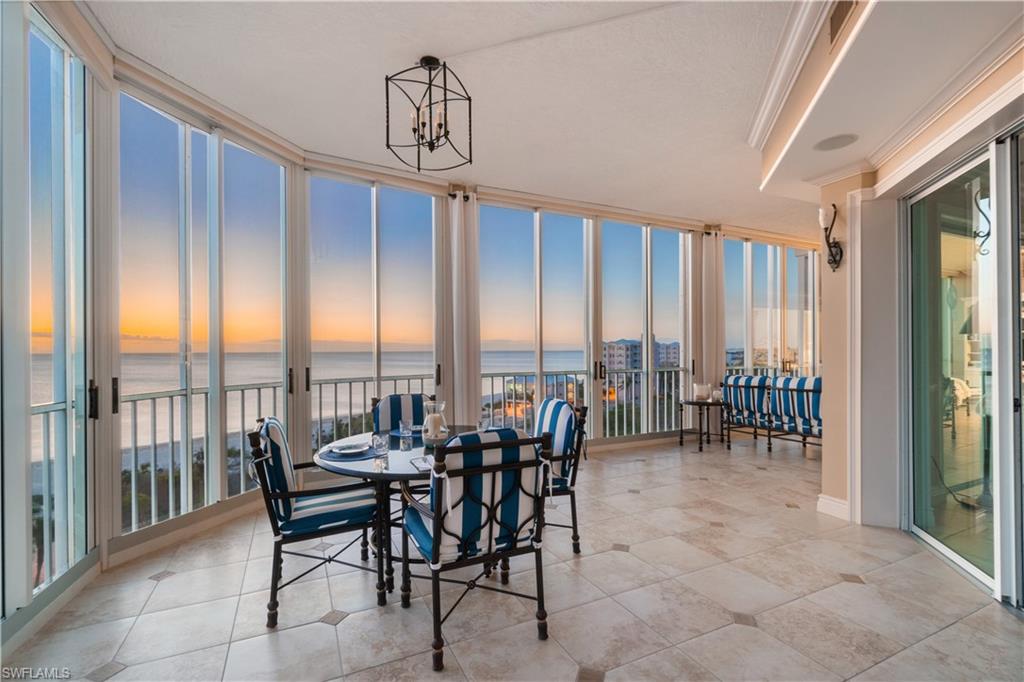 BAREFOOT BEACH CLUB - Residential