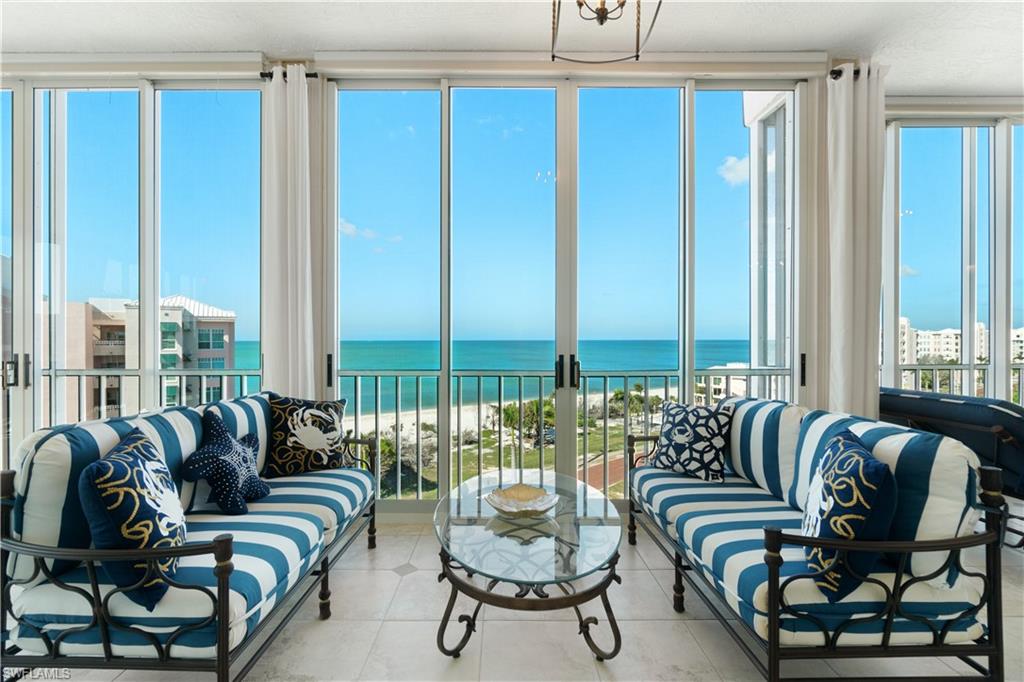 BAREFOOT BEACH CLUB - Residential
