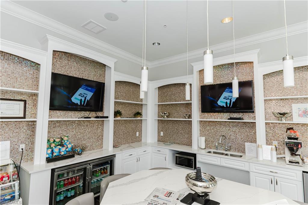 DEL WEBB - Residential