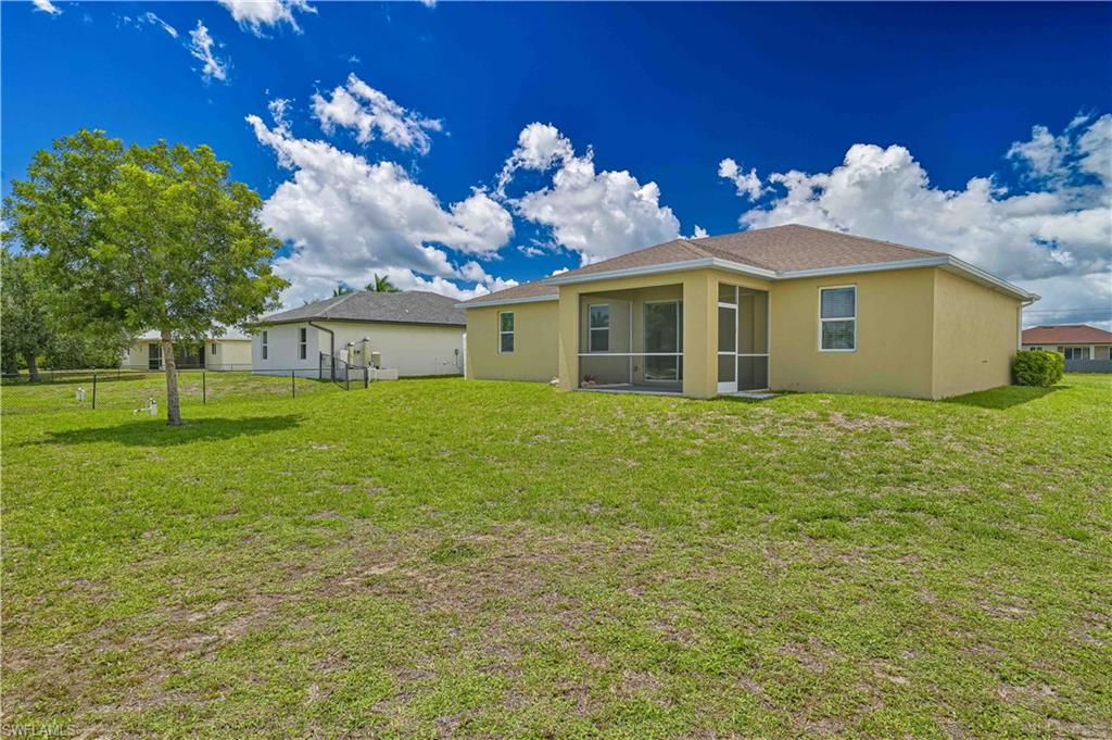 CAPE CORAL - Residential