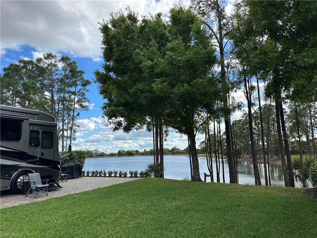 GOLDEN PALMS LUXURY MOTORCOACH RESORT - Land