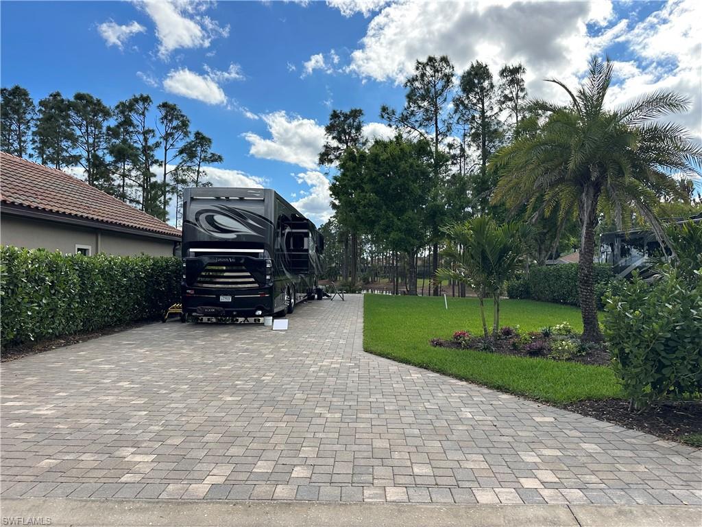GOLDEN PALMS LUXURY MOTORCOACH RESORT - Land