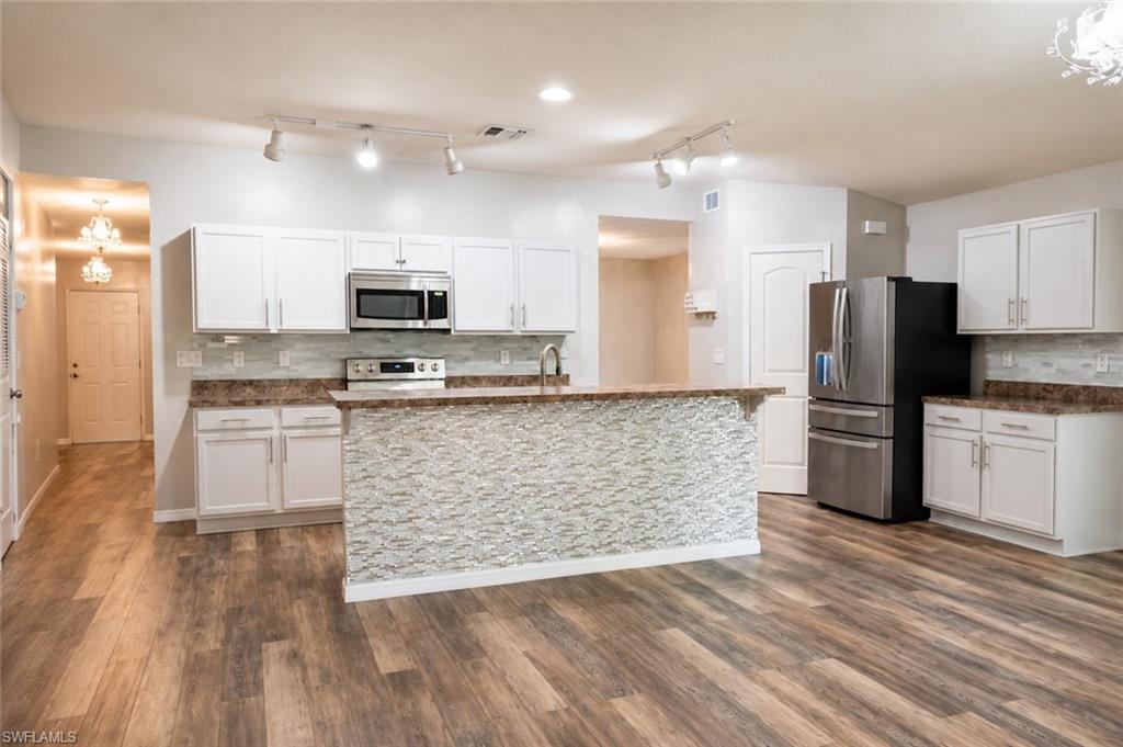 CAPE CORAL - Residential Lease