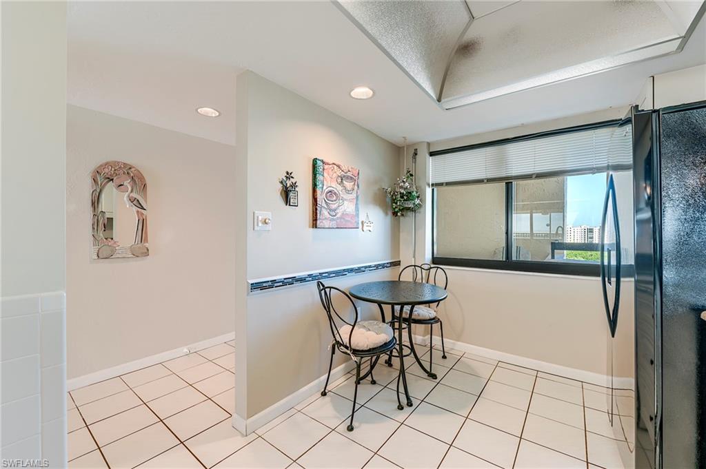 ISLANDS END CONDO - Residential