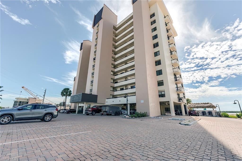 ISLANDS END CONDO - Residential