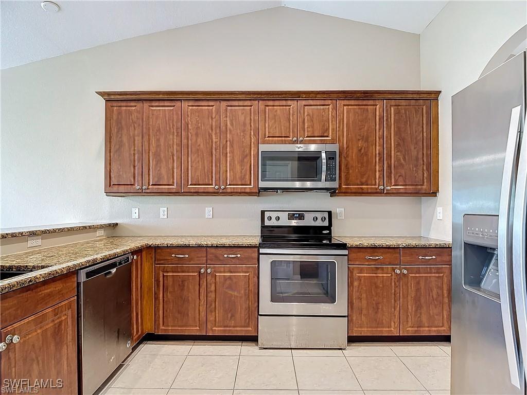 CAPE CORAL - Residential Lease
