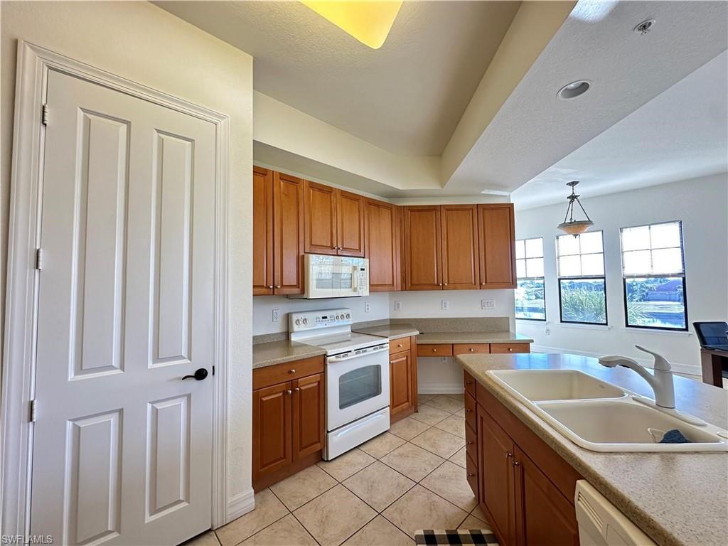 BOCA LAGO - Residential