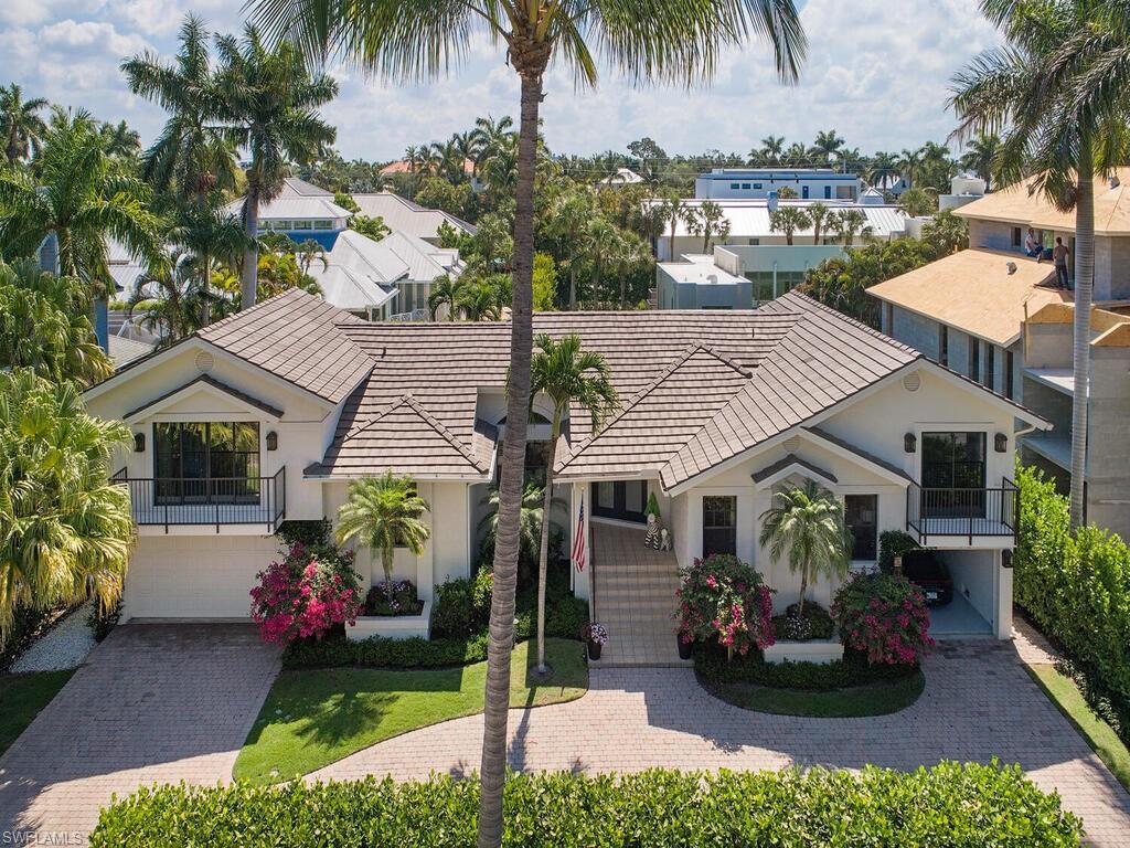 OLDE NAPLES - Residential