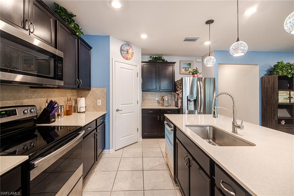 ENCLAVES AT EAGLE LANDING - Residential