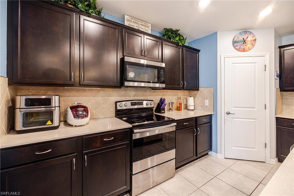 ENCLAVES AT EAGLE LANDING - Residential