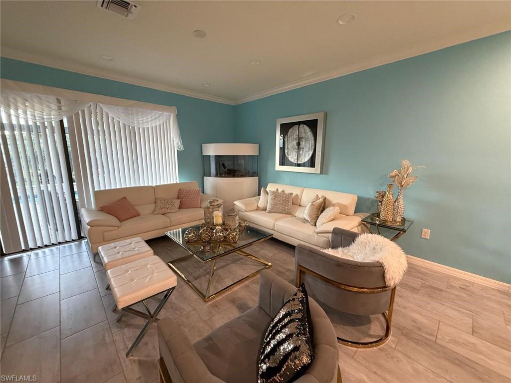 HAMPTON PARK - Residential Lease