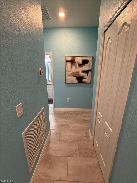 HAMPTON PARK - Residential Lease