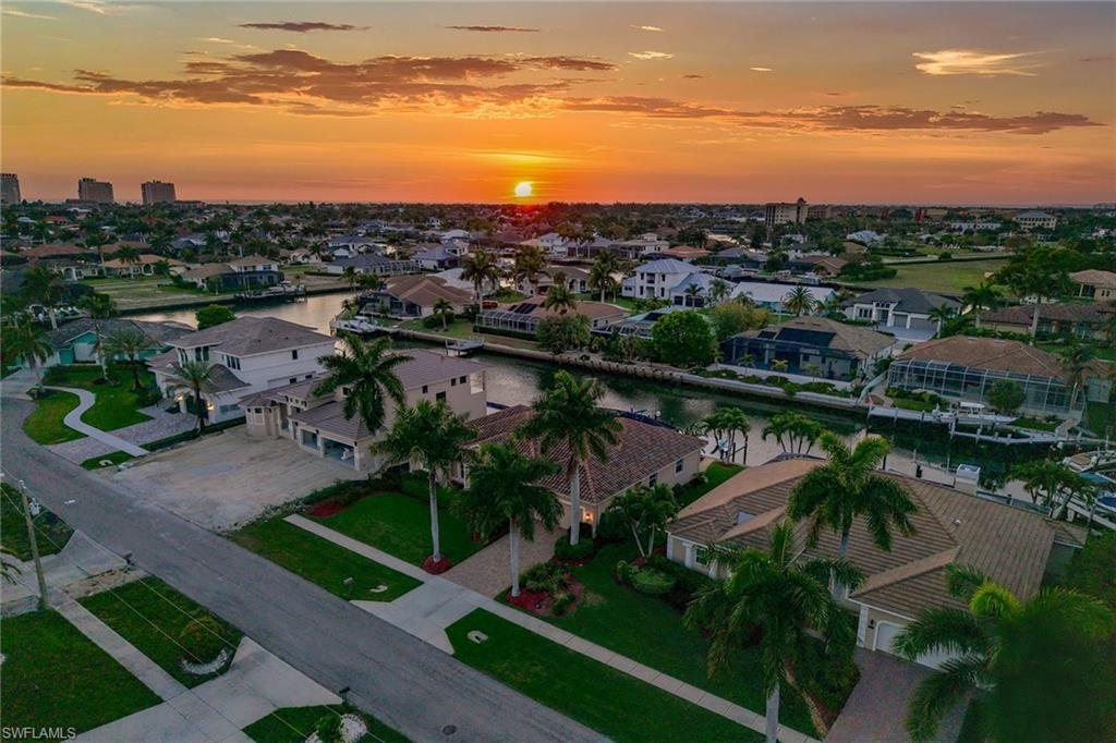 MARCO ISLAND - Residential