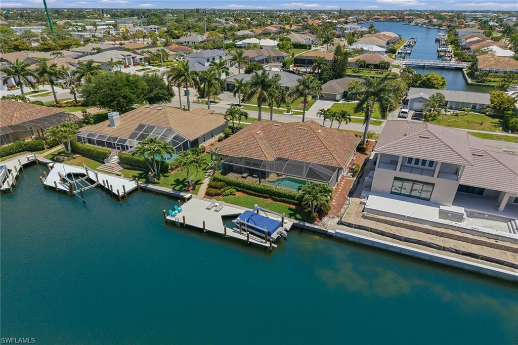 MARCO ISLAND - Residential