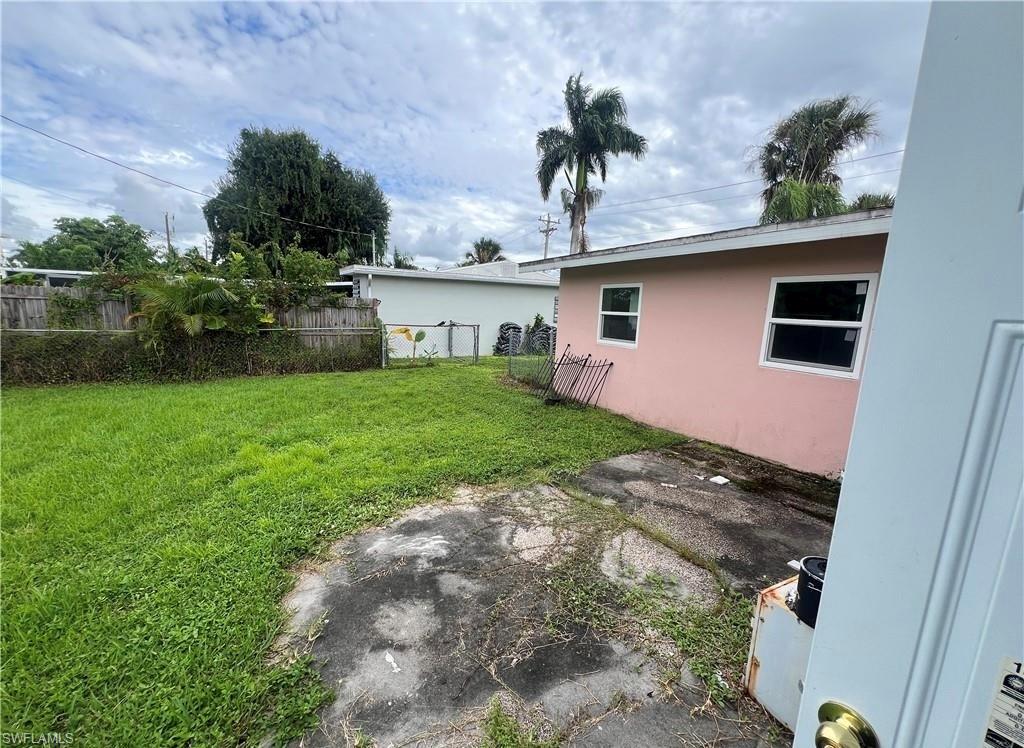 NORTH FORT MYERS - Residential Lease