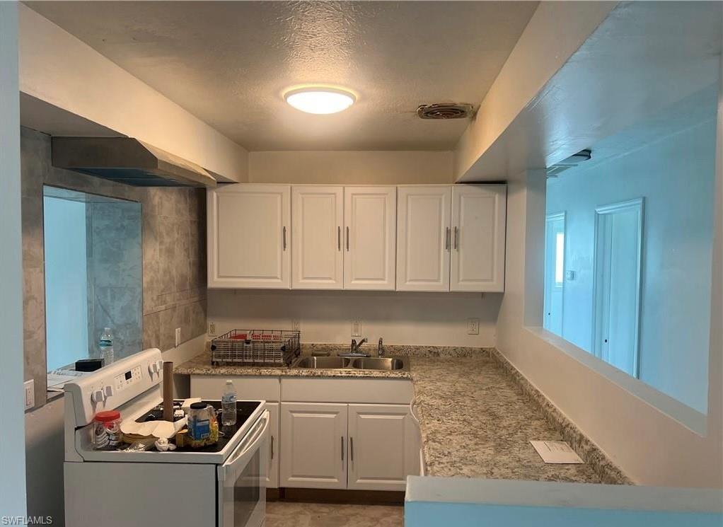 NORTH FORT MYERS - Residential Lease