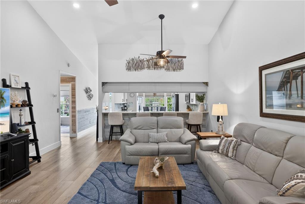 VILLAGE OF INDIAN CREEK - Residential